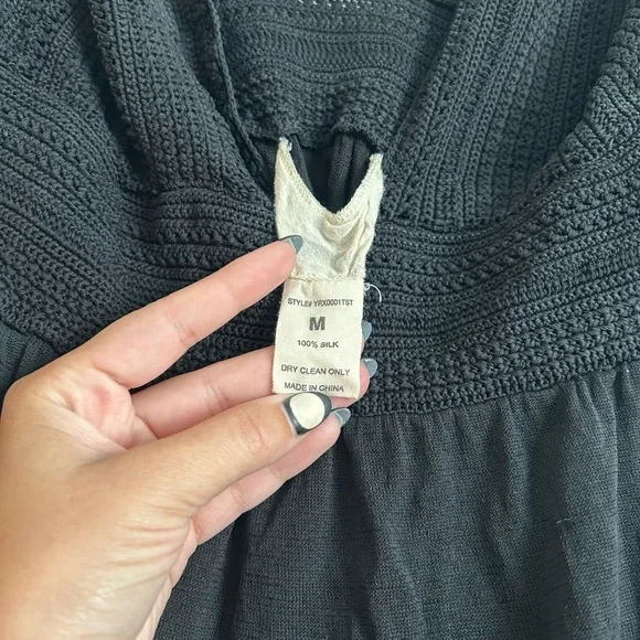 Black Silk Sleeveless Dress - Picture 4 of 7